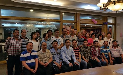 港澳神灣同鄉(xiāng)社團(tuán)理監(jiān)事回鄉(xiāng)探訪20150404_副本.jpg