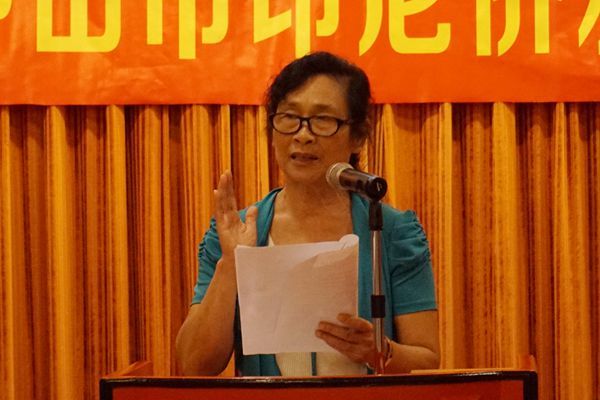 洪英蘭會(huì)長(zhǎng)講話。_副本.jpg