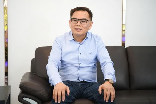 挪威廣東商會會長李禎杰.jpg