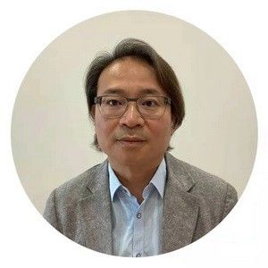 3.尼日利亞粵港澳同鄉(xiāng)總會會長   鄭志堅.webp_調(diào)整大小.jpg