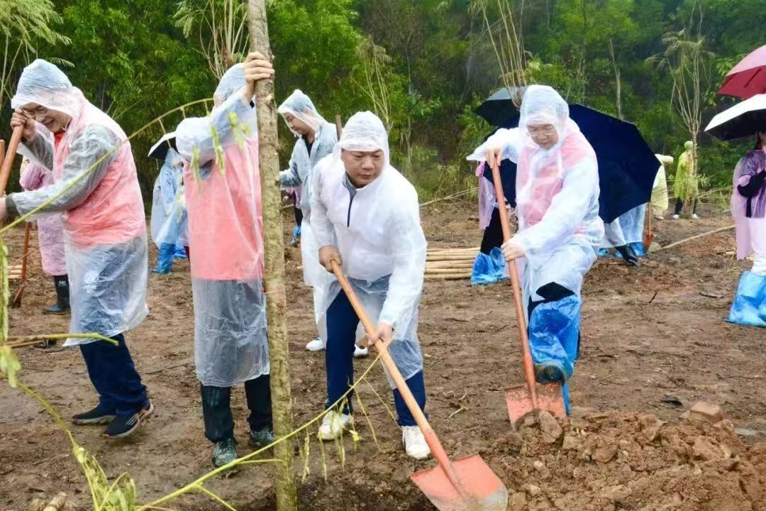 _cgi-bin_mmwebwx-bin_webwxgetmsgimg__&MsgID=371291