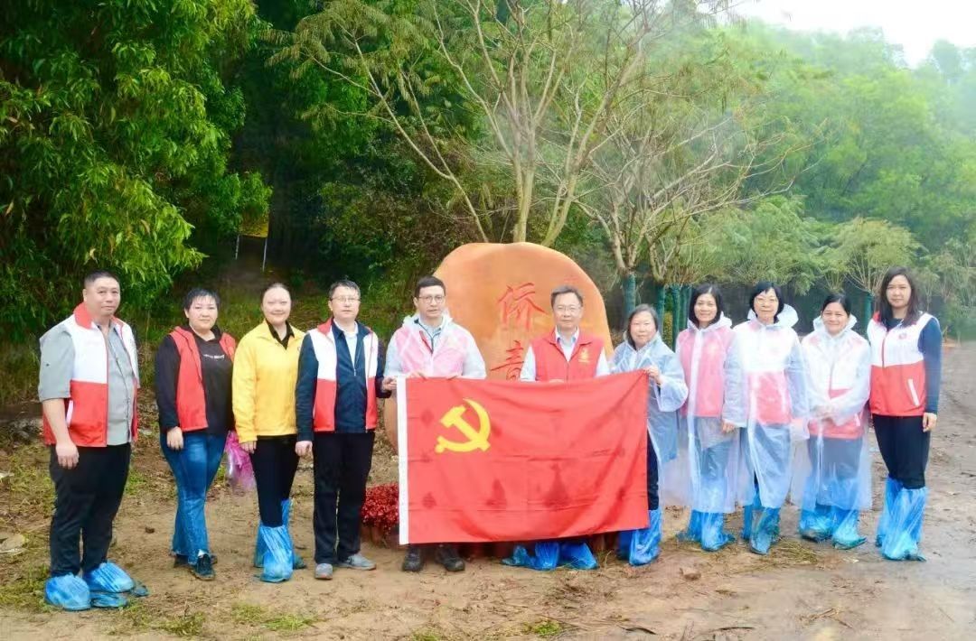 _cgi-bin_mmwebwx-bin_webwxgetmsgimg__&MsgID=279688