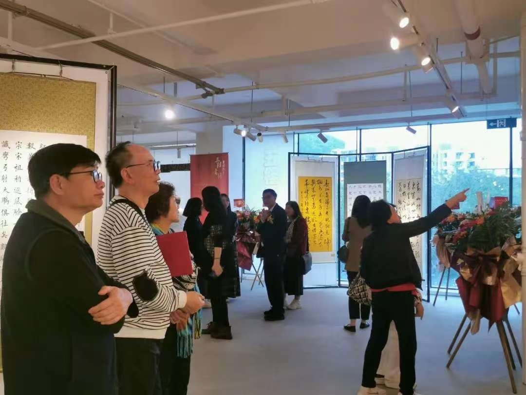 _cgi-bin_mmwebwx-bin_webwxgetmsgimg__&MsgID=577481