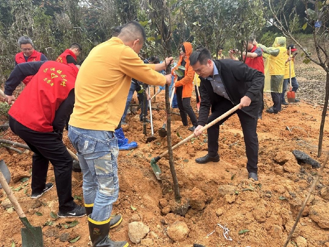 _cgi-bin_mmwebwx-bin_webwxgetmsgimg__&MsgID=653362